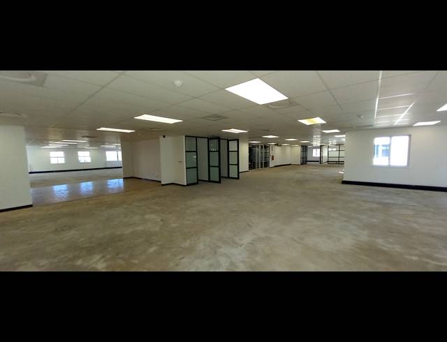 1,013M² OFFICE TO LET IN BRYANSTON